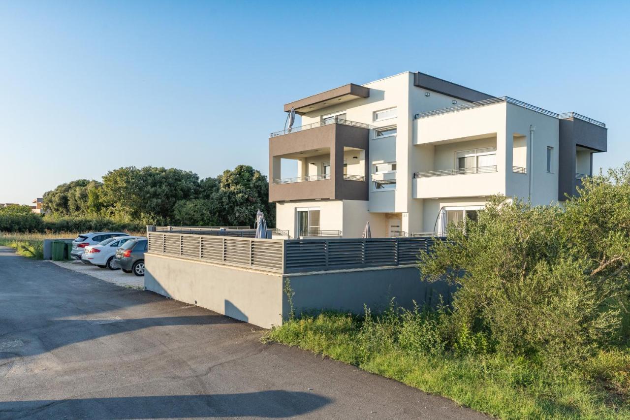 Apartments Evita Bibinje Buitenkant foto